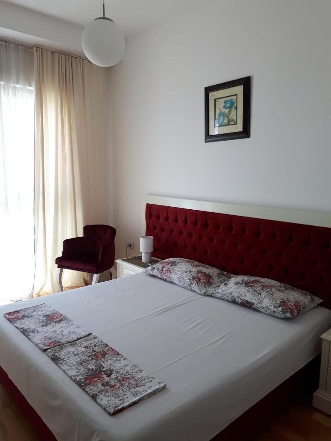 בודווה Lux Apartments Kristina מראה חיצוני תמונה