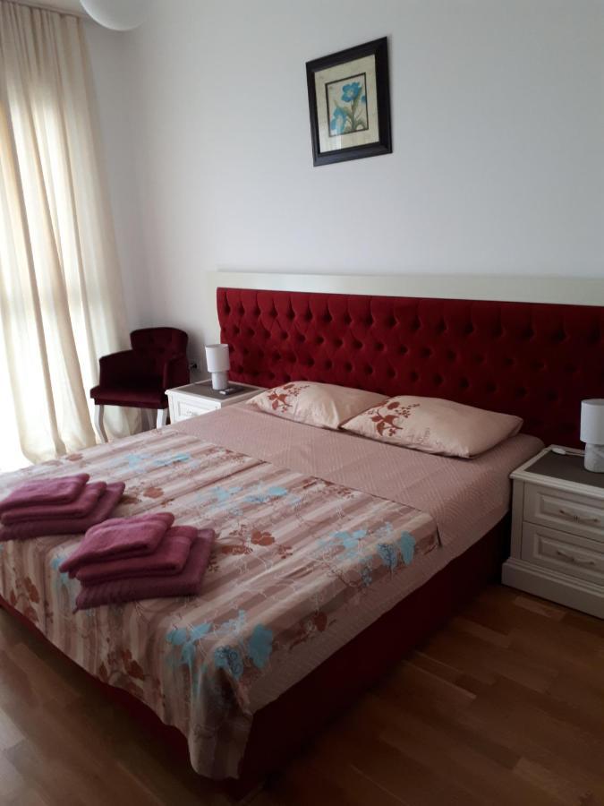 בודווה Lux Apartments Kristina מראה חיצוני תמונה