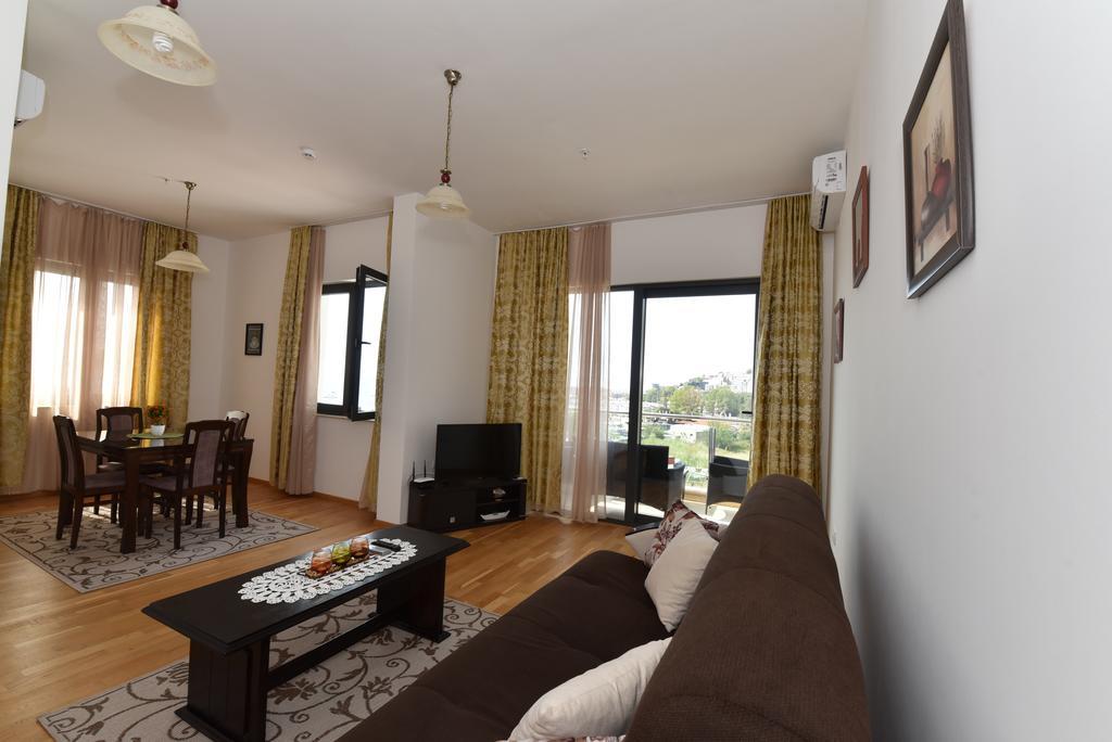 בודווה Lux Apartments Kristina מראה חיצוני תמונה