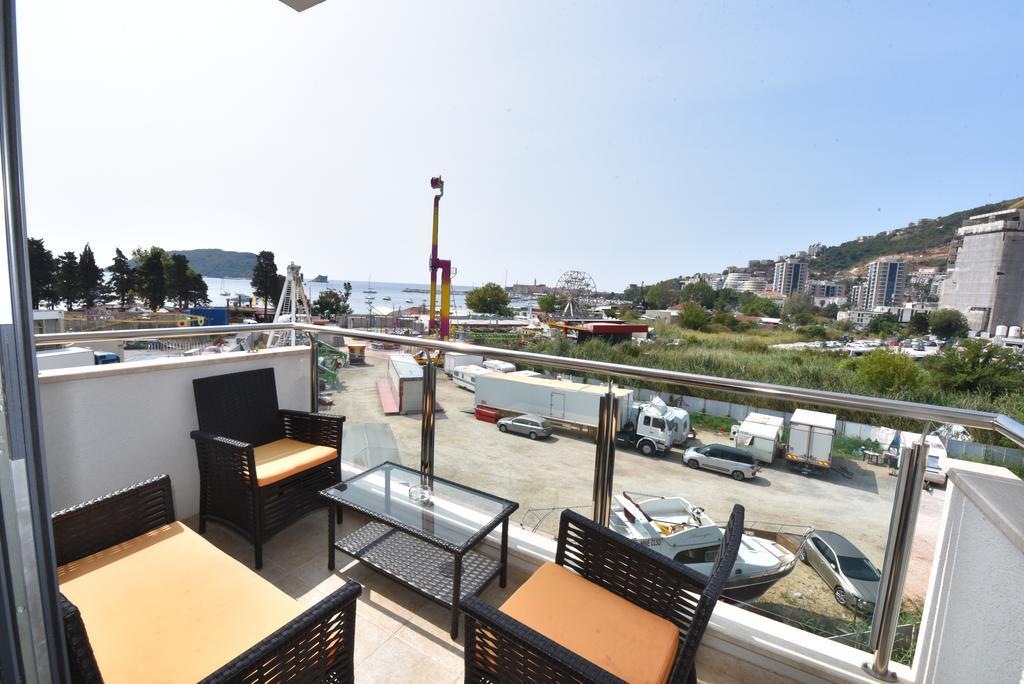 בודווה Lux Apartments Kristina מראה חיצוני תמונה