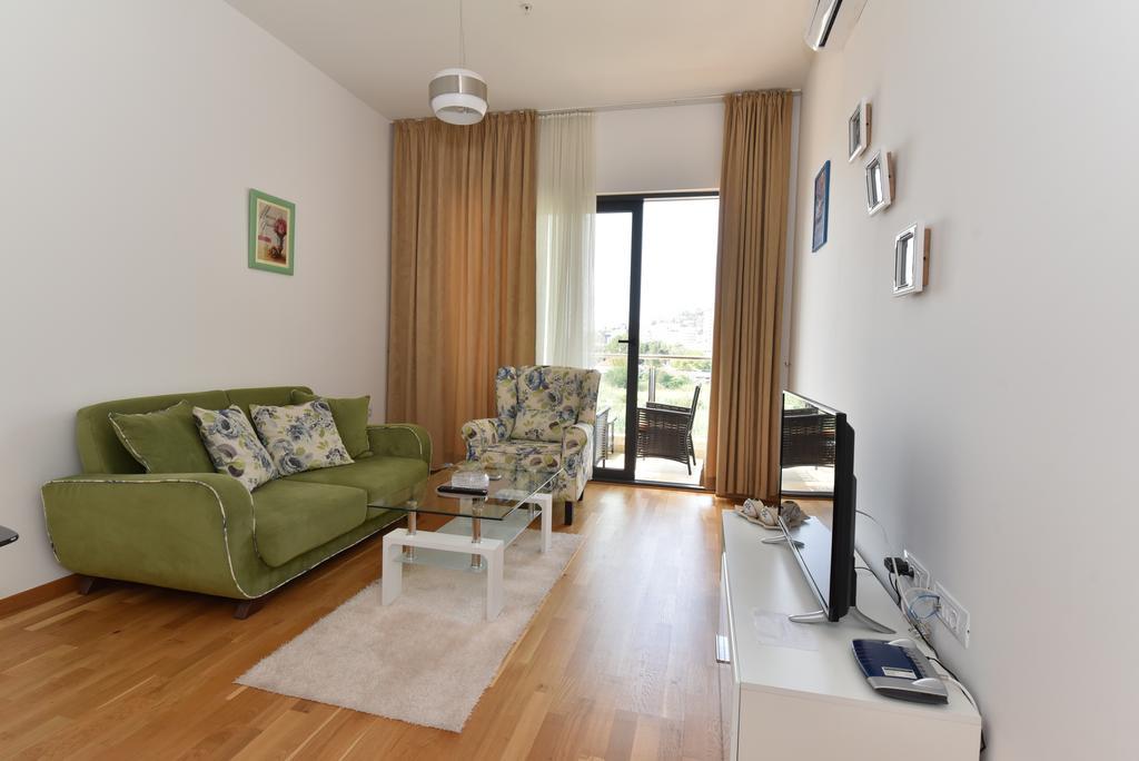 בודווה Lux Apartments Kristina מראה חיצוני תמונה